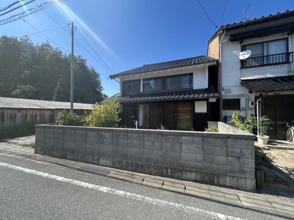 安来市荒島町　戸建