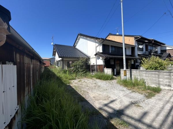 安来市荒島町　戸建