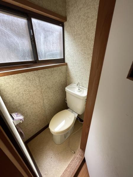 鳥取市面影1丁目の中古一戸建て(トイレ)