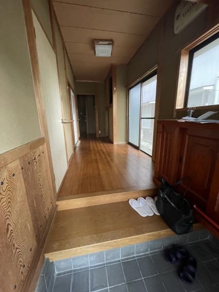 鳥取市面影1丁目の中古一戸建て(玄関)