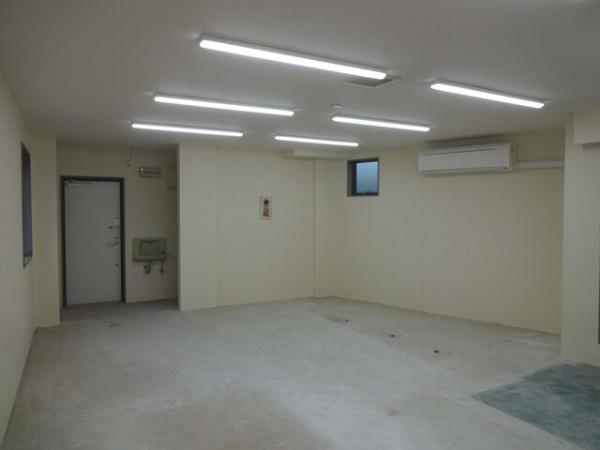 義方町ビル5階建て
