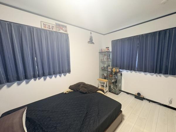 陰田町築浅中古戸建
