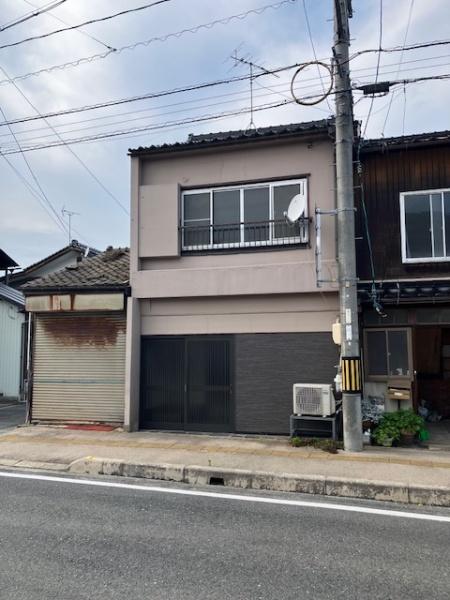 東本町４丁目戸建て