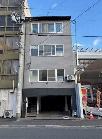 西辰巳町　事務所付き住宅