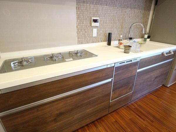 ロワイヤル室町