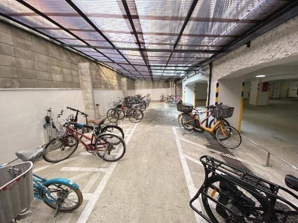 シャトー清水（店舗・事務所）