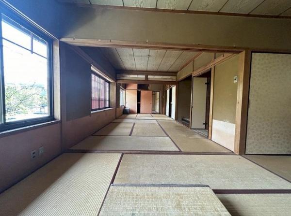 京都市左京区岡崎最勝寺町の店舗