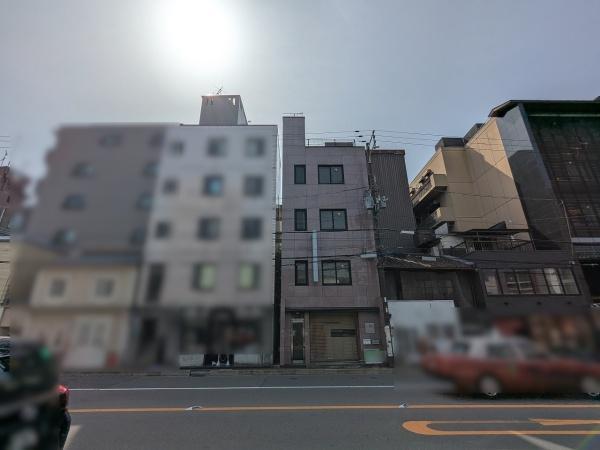 東大路通面す　一棟ビル