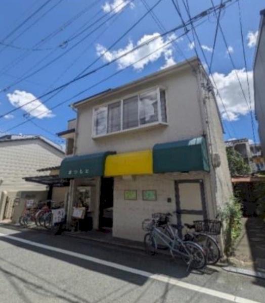 京都市北区鞍馬口通室町東入上御霊上江町の店舗付住宅