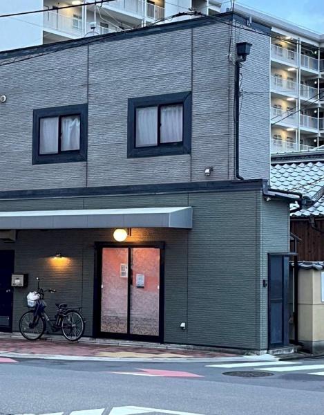京都市上京区出水通千本西入尼ケ崎横町の店舗