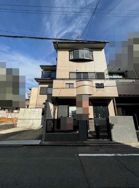 京都市上京区芦山寺通大宮西入２丁目中社町の中古一戸建
