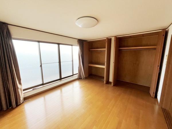 蘆山寺通面す　事務所付き住宅
