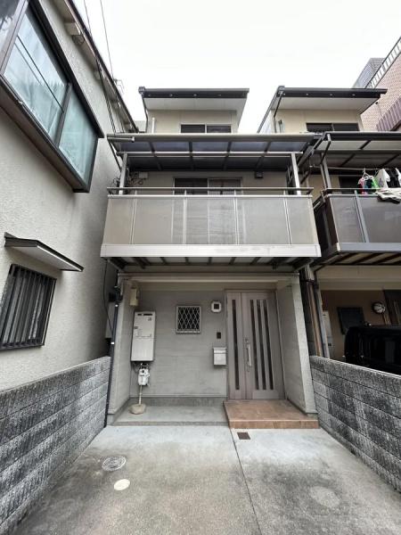 京都市上京区千本通二条下る主税町の中古一戸建
