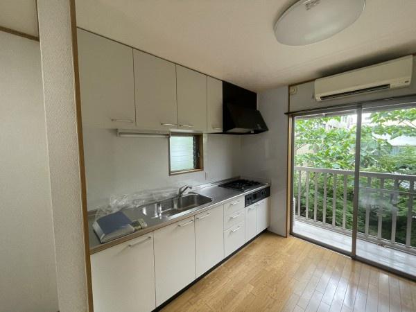 京都市上京区千本通二条下る主税町の中古一戸建