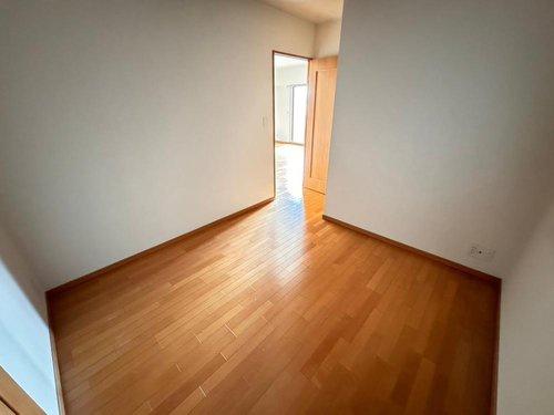 クレステージ今出川通り東館