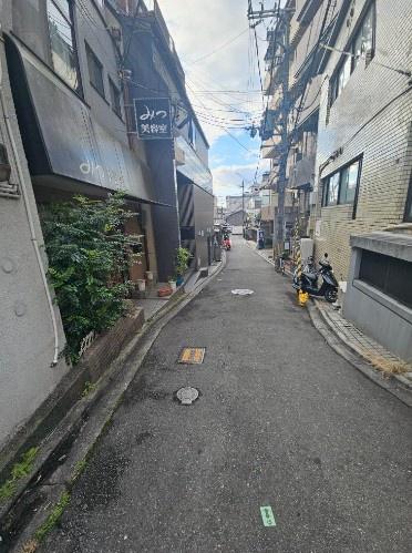京都市東山区祇園町南側の店舗付住宅
