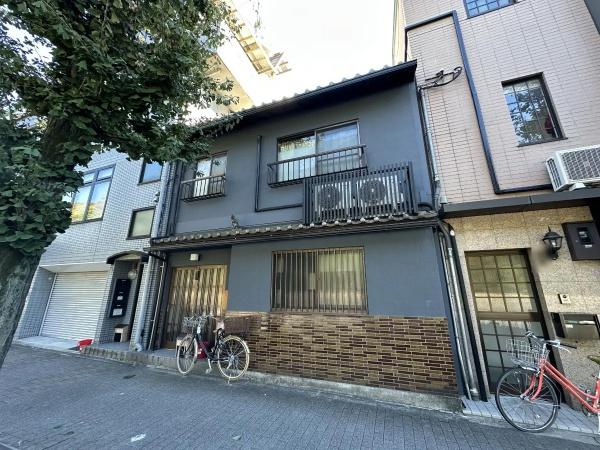 丸太町通面す　テナントビル・京町家