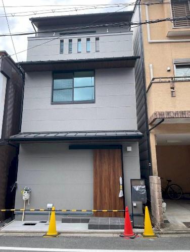 京都市上京区大宮通寺之内上る３丁目筋違橋町の新築一戸建