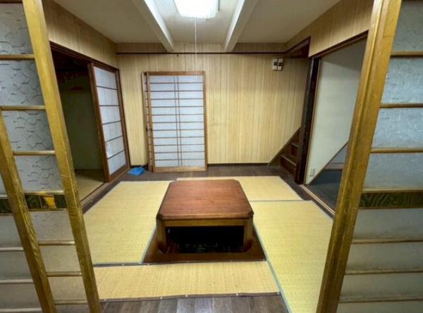 京都市上京区御前通下立売上る２丁目西入川瀬町の中古一戸建て