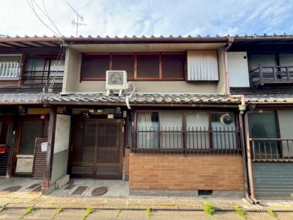 京都市上京区御前通下立売上る２丁目西入川瀬町の中古一戸建