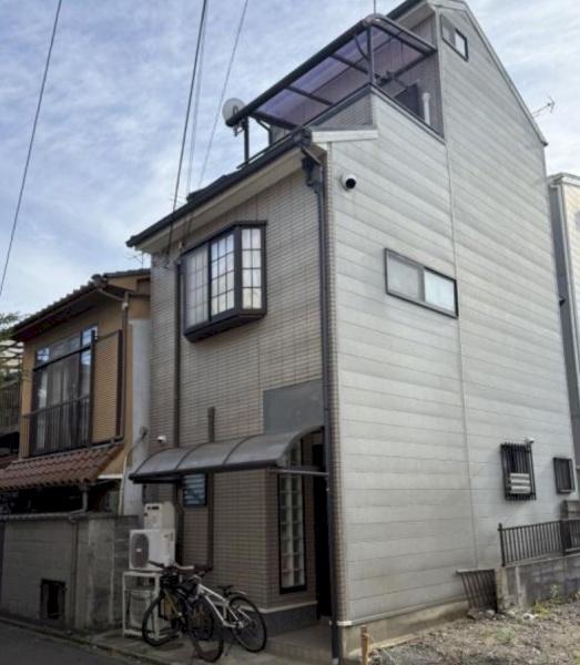 京都市上京区仁和寺街道御前通西入下横町の中古一戸建