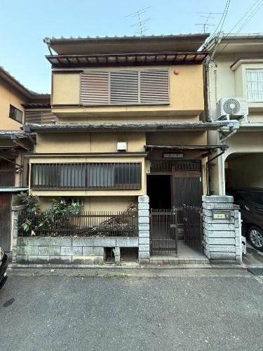 京都市東山区大和大路通七条下る４丁目本池田町の中古一戸建