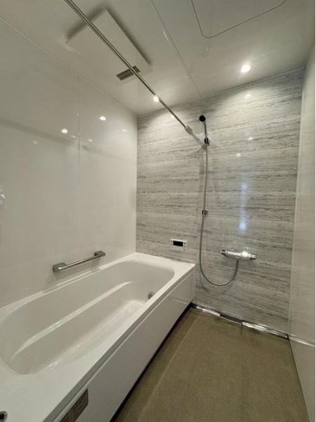 京都市中京区聚楽廻松下町の新築一戸建