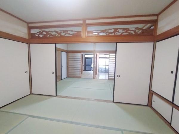 京都市上京区下長者町通智恵光院東入西辰巳町の中古一戸建て