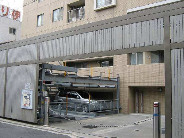ユニハイム四条大宮駅前
