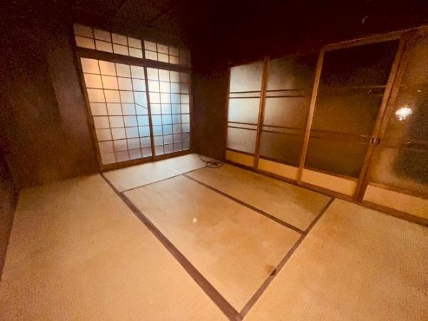 京都市中京区西ノ京西鹿垣町の中古一戸建て