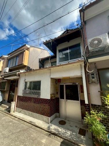 京都市中京区西ノ京西鹿垣町の中古一戸建