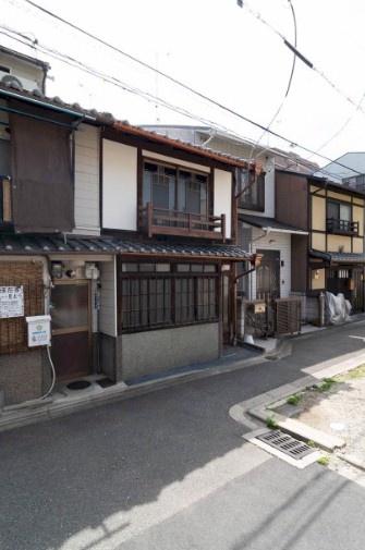 京都市上京区大宮通五辻下る観世町の中古一戸建て