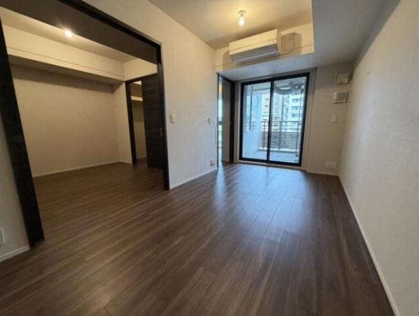 グランドメゾン京都御池通(リビング)