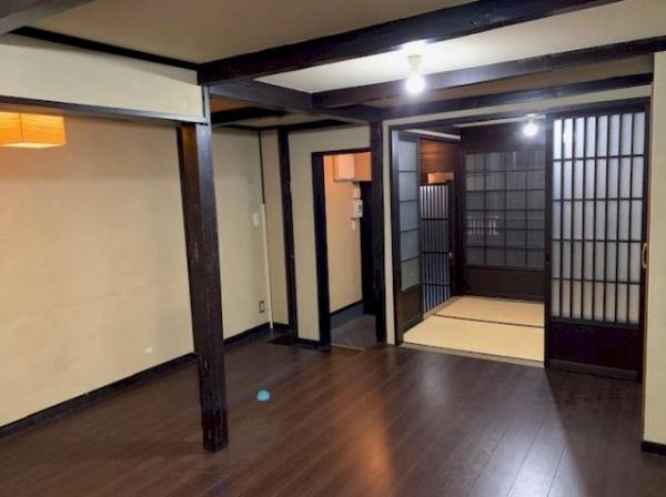 京都市東山区祇園町南側の中古一戸建て