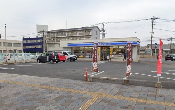 スカイメゾンクローバー８０(ローソン大分王子中町店)