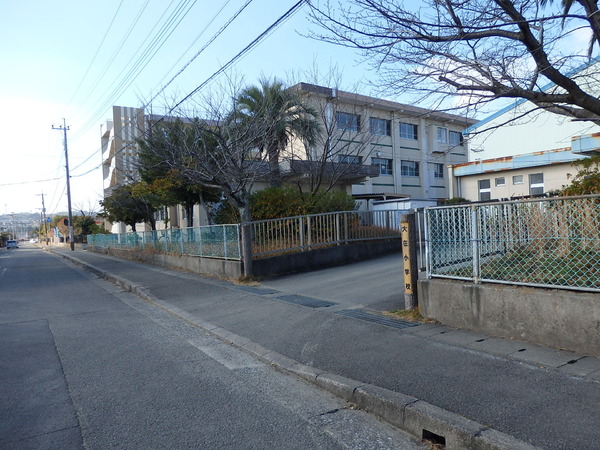 大分市横田2丁目の新築一戸建(大分市立大在小学校)