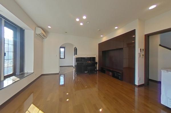 公園通り5丁目戸建