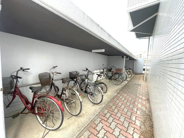 サーパス南春日