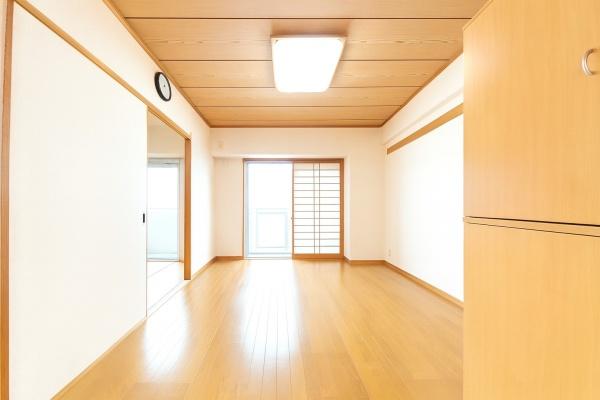 サーパス南春日