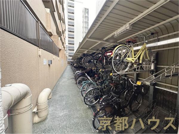 コスモ二条城東