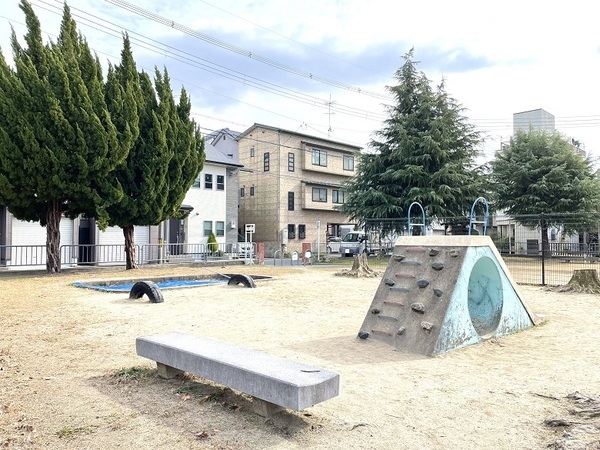 京都ロジュマン島町A棟(比永城公園)