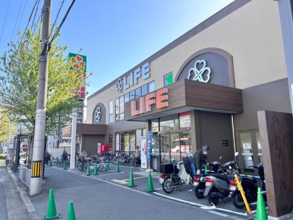 ルミエール西大路(ライフ西七条店)
