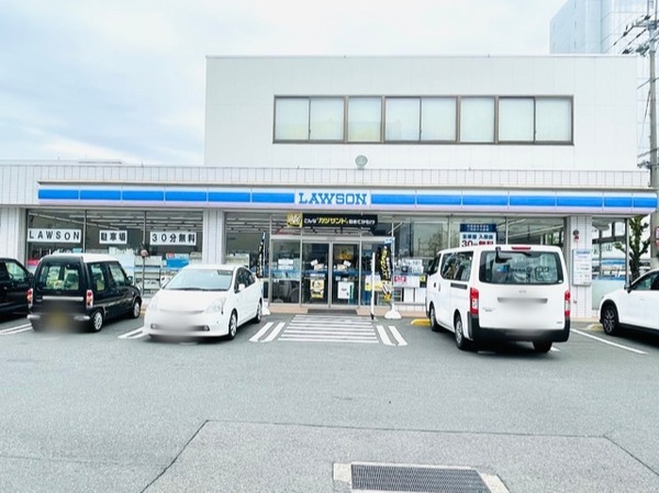 京都市南区上鳥羽西浦町の中古一戸建て(ローソン名神高速京都南インター店)