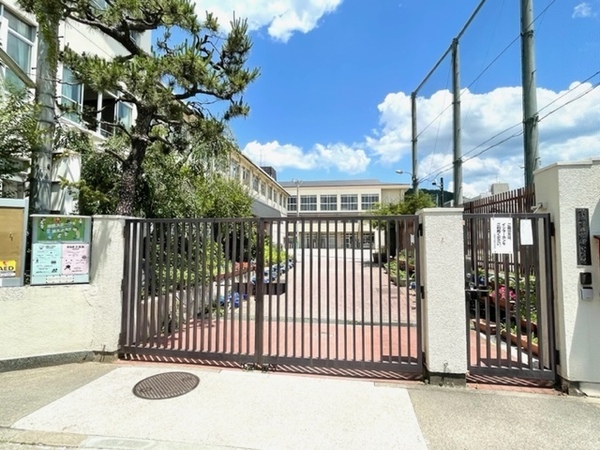 京都市伏見区深草願成町の新築一戸建(京都市立稲荷小学校)
