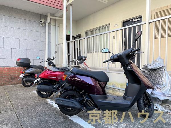 桂川ハイツ4号館