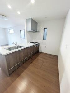 京都市南区久世上久世町の新築一戸建