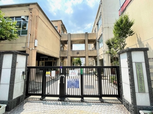 九条住宅A棟(京都市立九条塔南小学校)