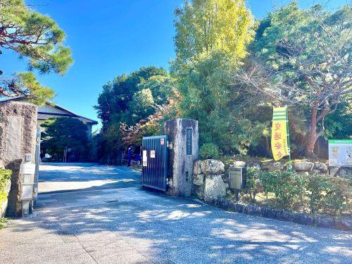 京都市右京区嵯峨観空寺明水町の土地(京都市立嵯峨小学校)