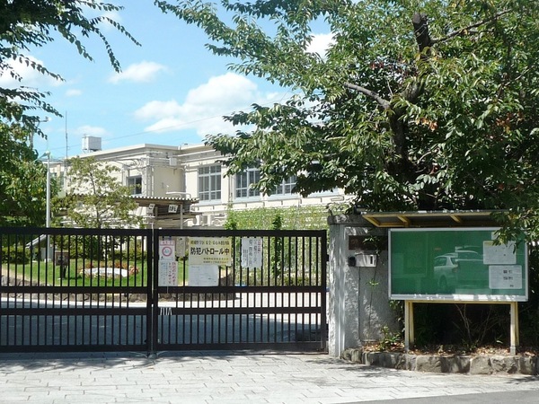京都市右京区嵯峨野有栖川町の土地(京都市立嵯峨野小学校)
