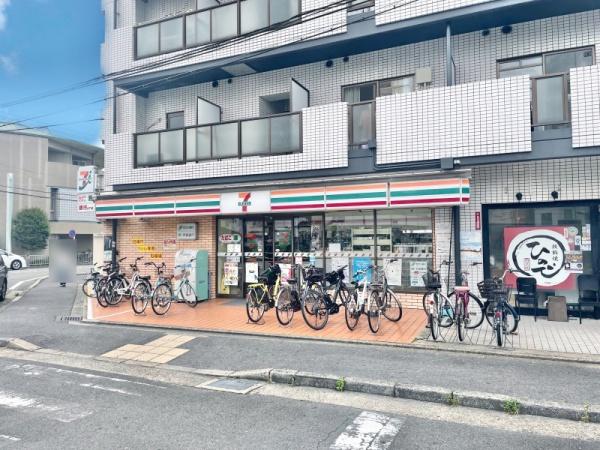 京都市右京区西京極堤町の土地(セブンイレブン西京極駅前店)